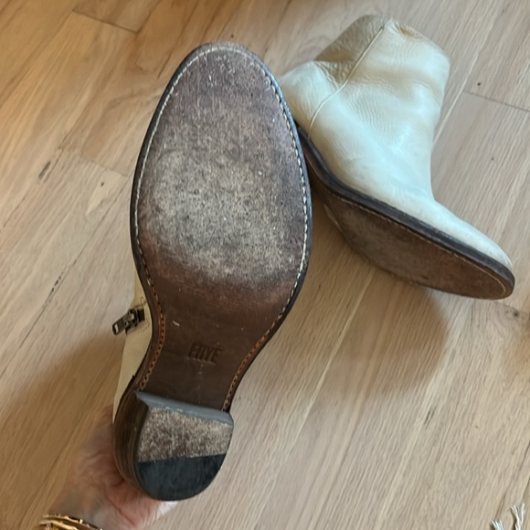 FRYE booties.  Size 9. Bone color. All leather. - Picture 5 of 7
